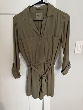 Abercrombie & Fitch Olive Utility Jumpsuit